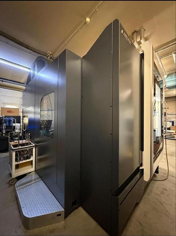 Gebraucht Bearbeitungszentrum DMG MORI DMU125P duoBlock