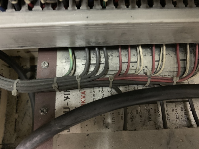 Used CHEVALIER 12" X 24" HYDRAULIC SURFACE GRINDER MODEL FSG-3A1224H