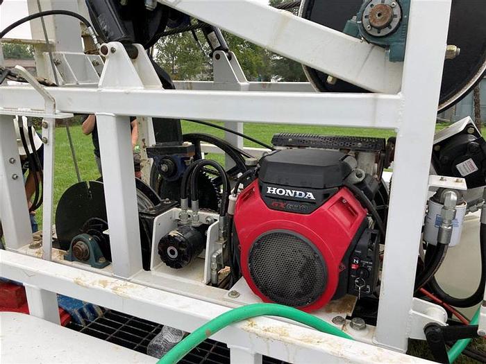 LD Cable Tool Rhino Water Drill Rig