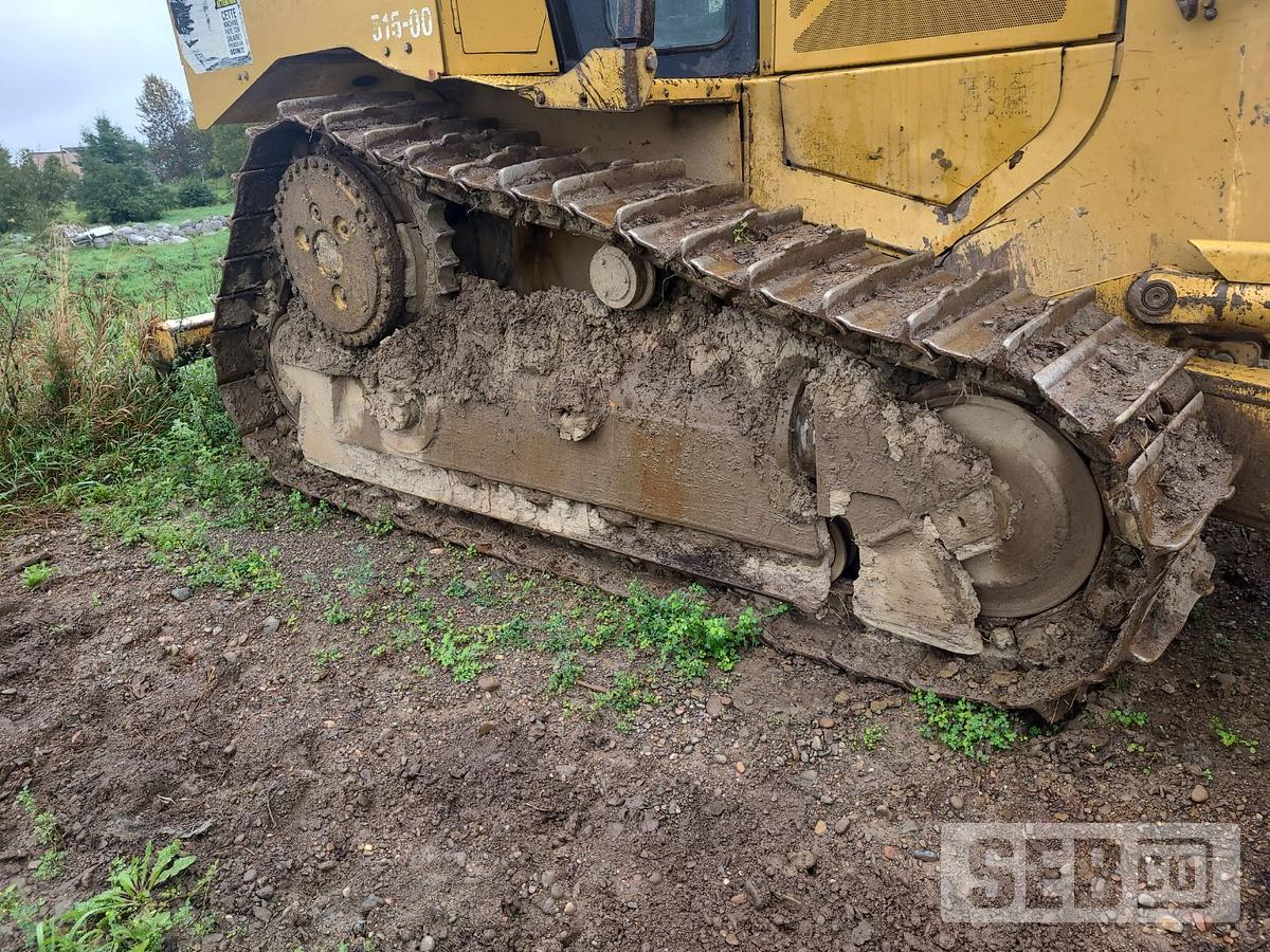 Used Caterpillar D6T