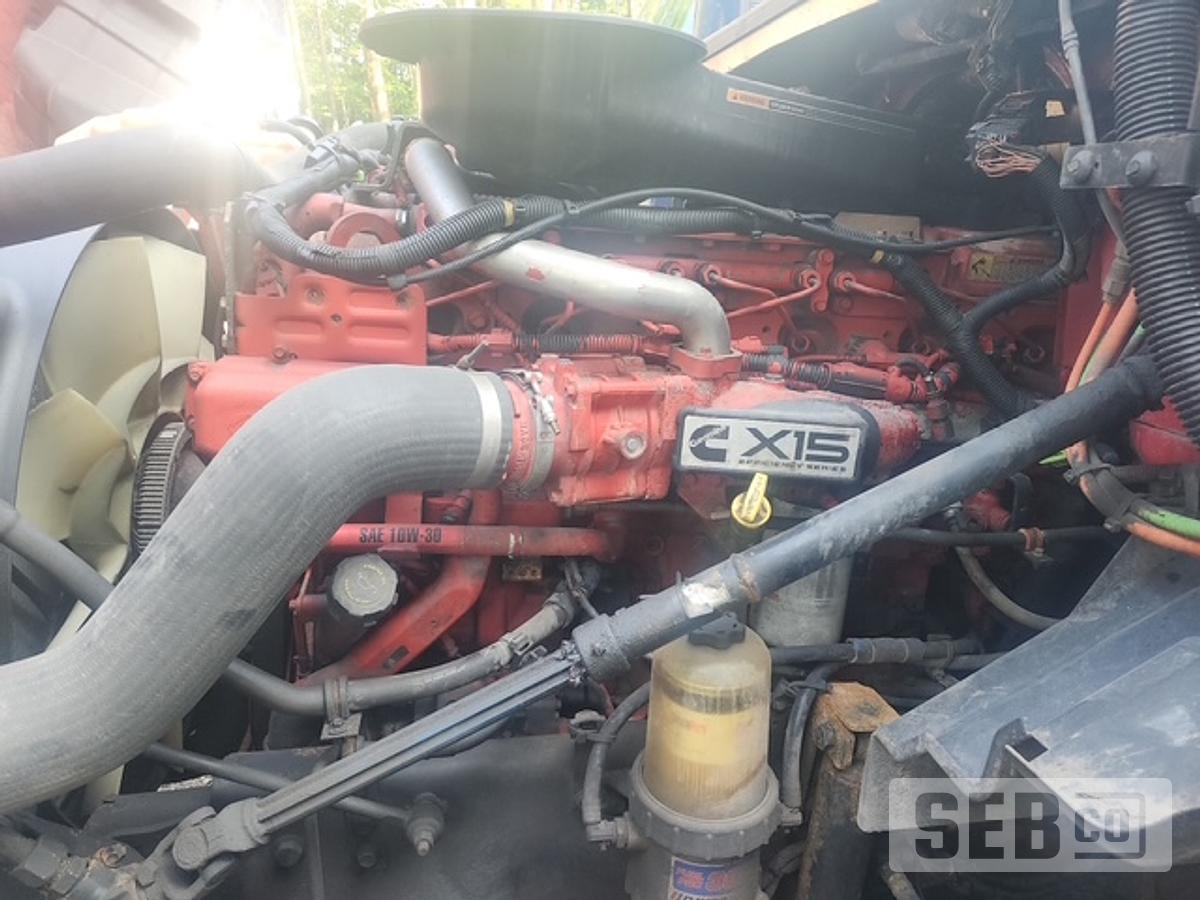Used International LT625