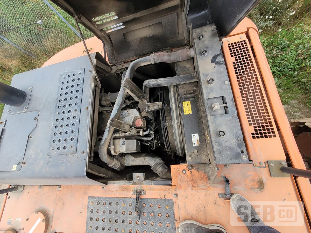Used Hitachi ZX350