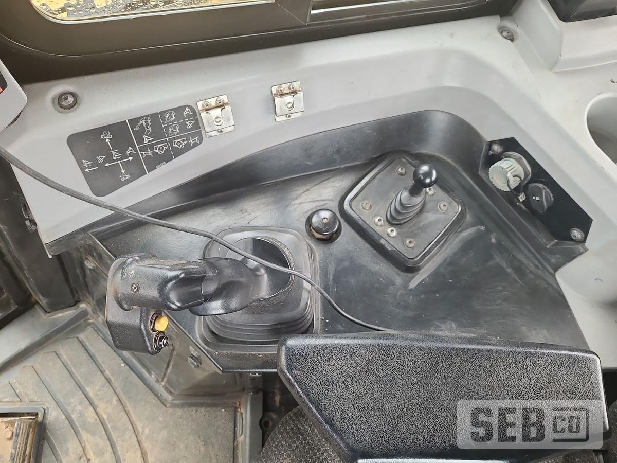 Used Caterpillar D6T