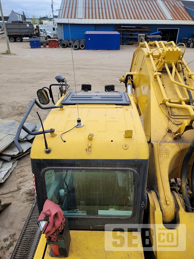 Used Komatsu PC750LC