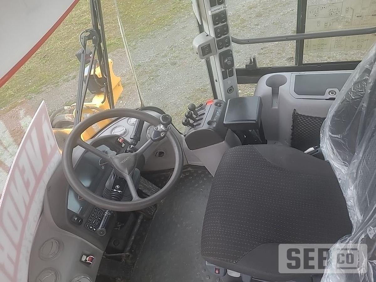 Used Volvo L70G