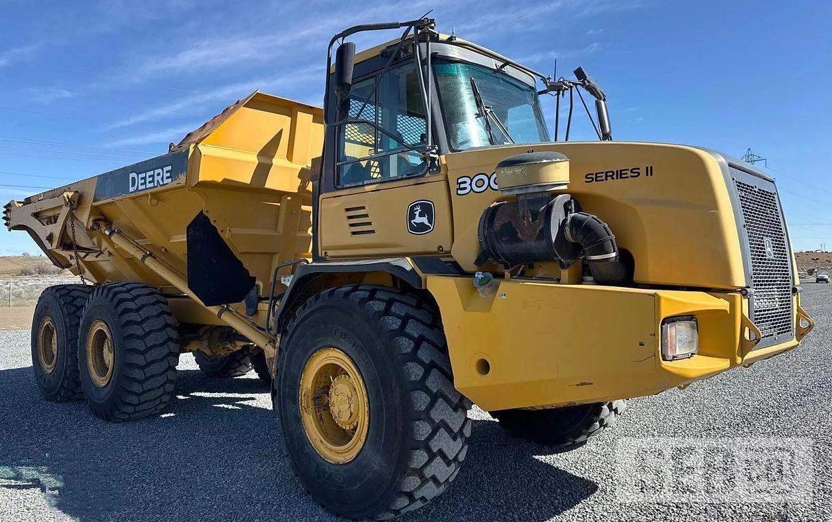 Used John Deere 300D 2013