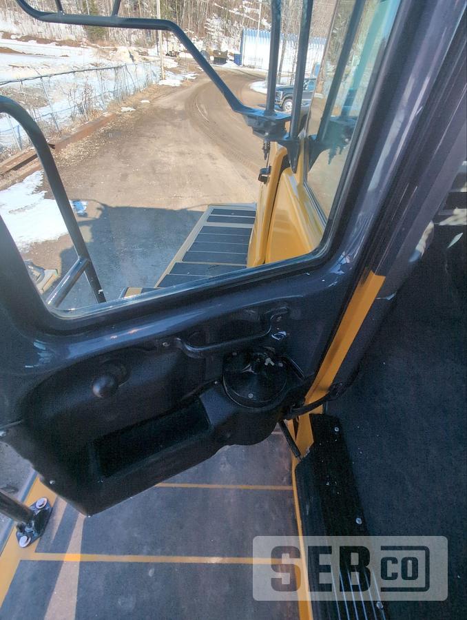 Used 2015 Bell B35D