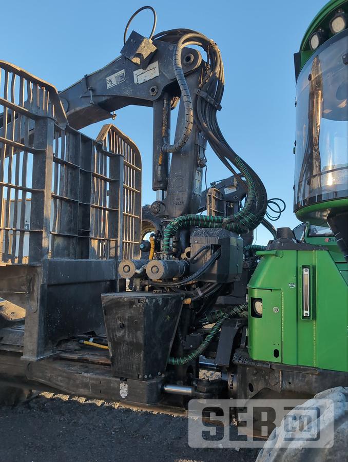 Used John Deere 1210G