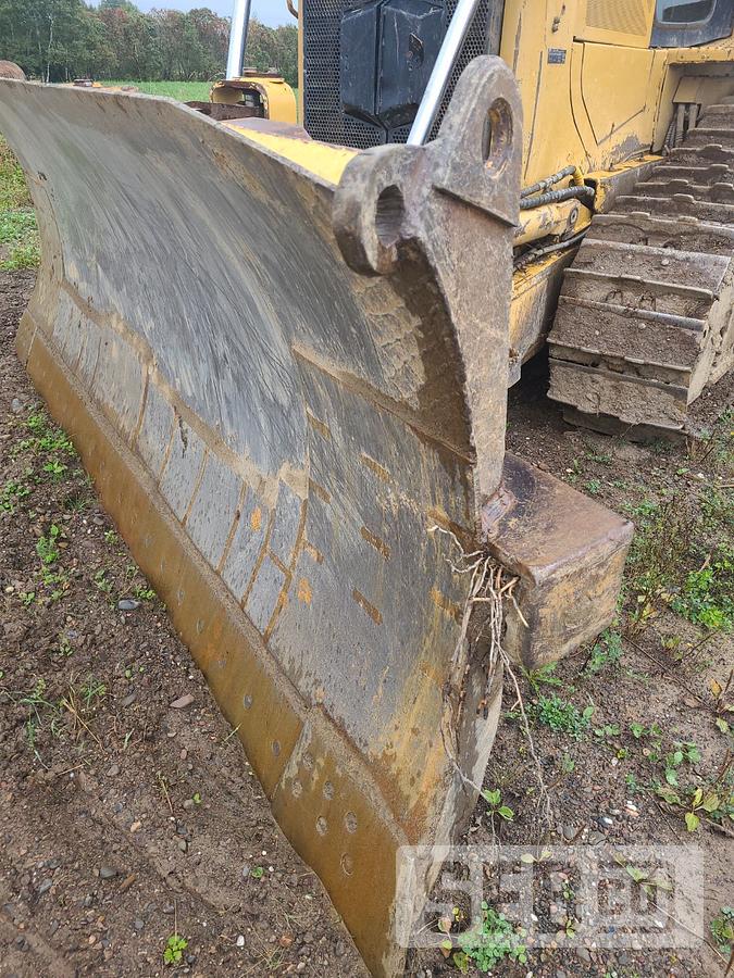 Used Caterpillar D6T