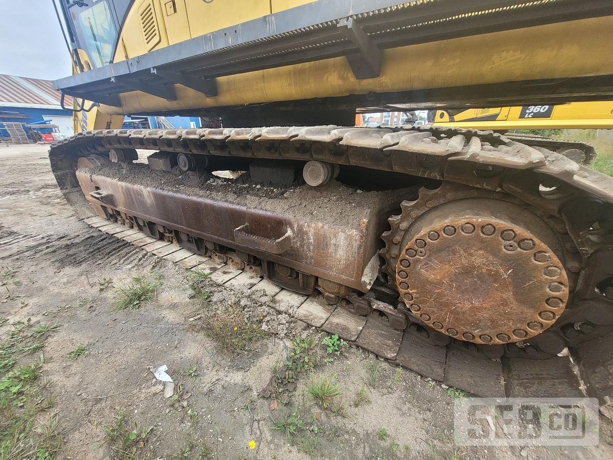 Used Komatsu PC750LC