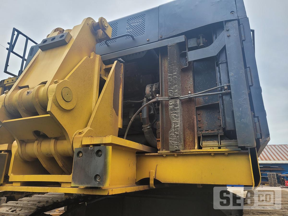 Used Komatsu PC750LC