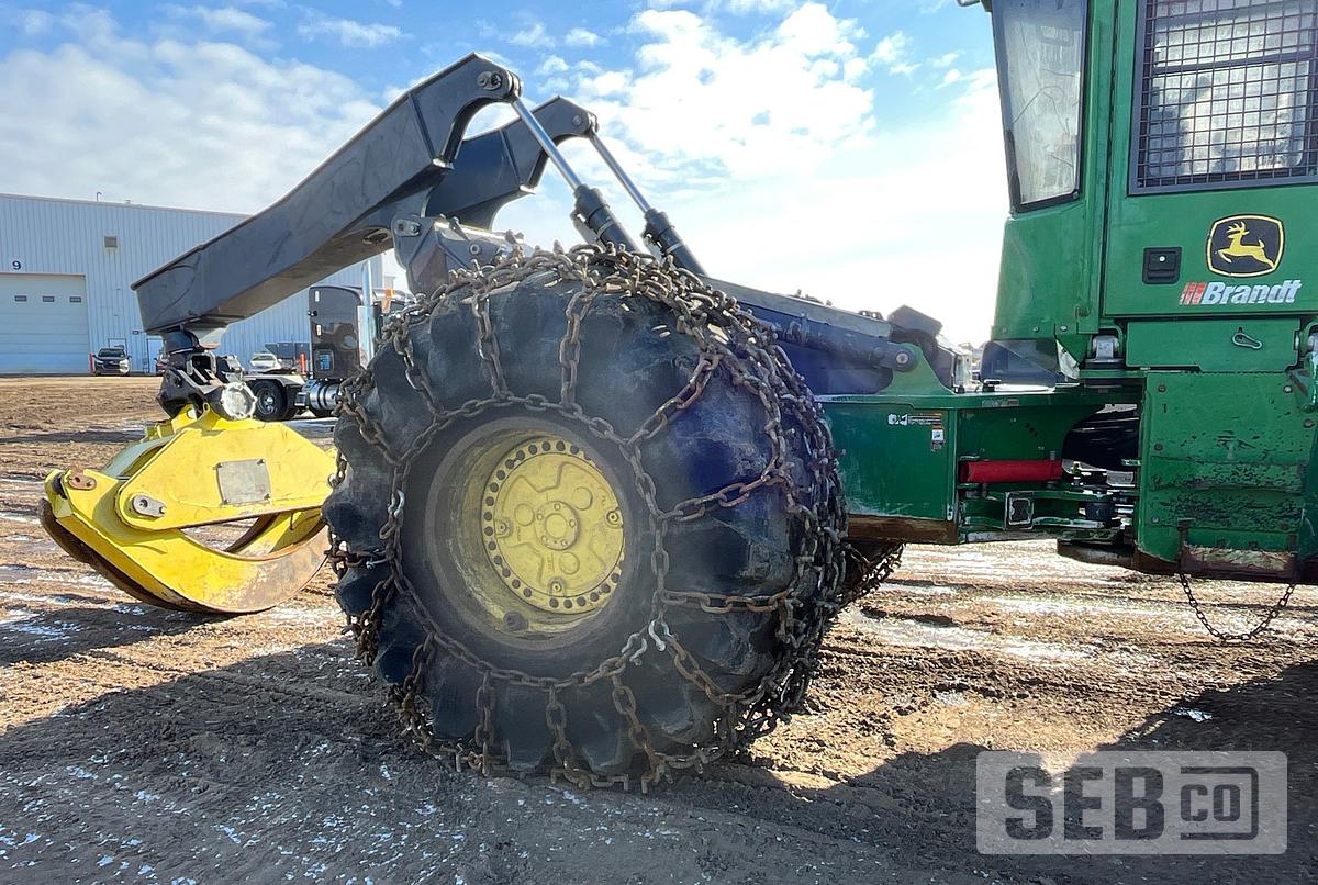 Used John Deere 848L