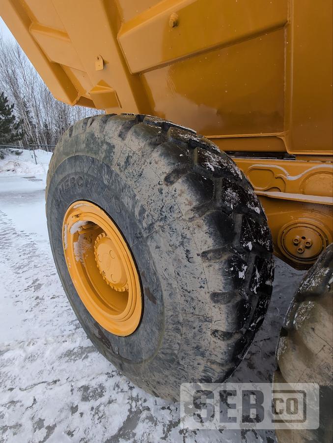 Used John Deere 300D