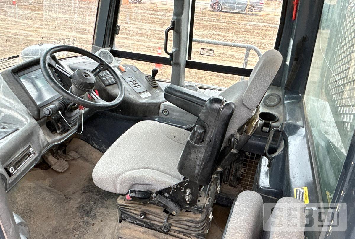 Used John Deere 400D 