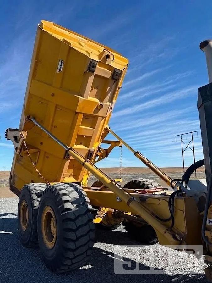 Used John Deere 300D 2013