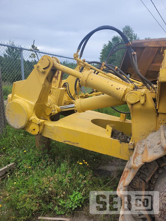 Used Komatsu D155