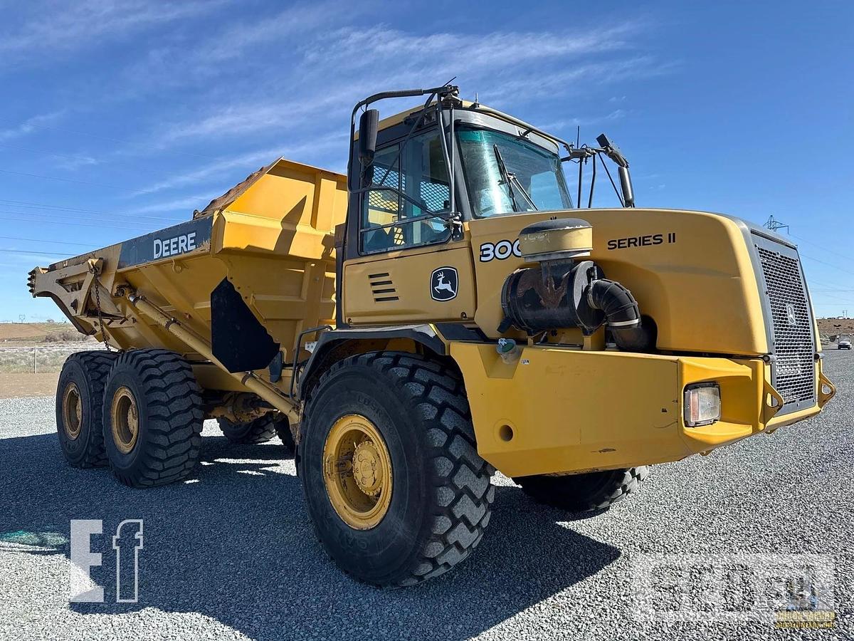 Used John Deere 300D 2013