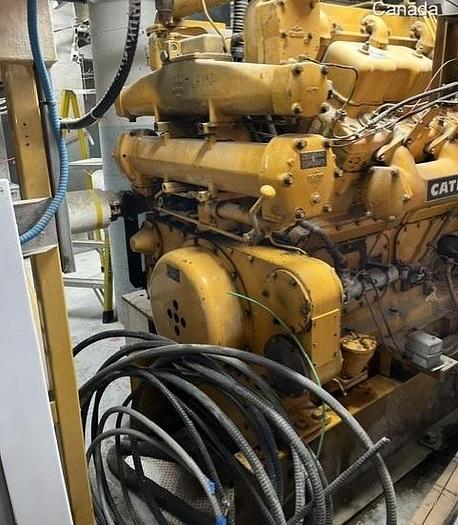Used Caterpillar D379