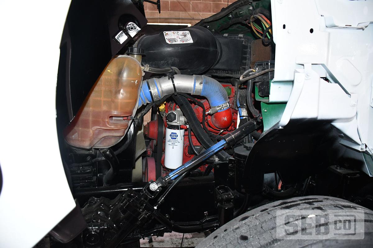 Used 2013 FORD F-750, 11' SOUTHCO FORESTRY BODY, VERSALIFT V0260REV-02