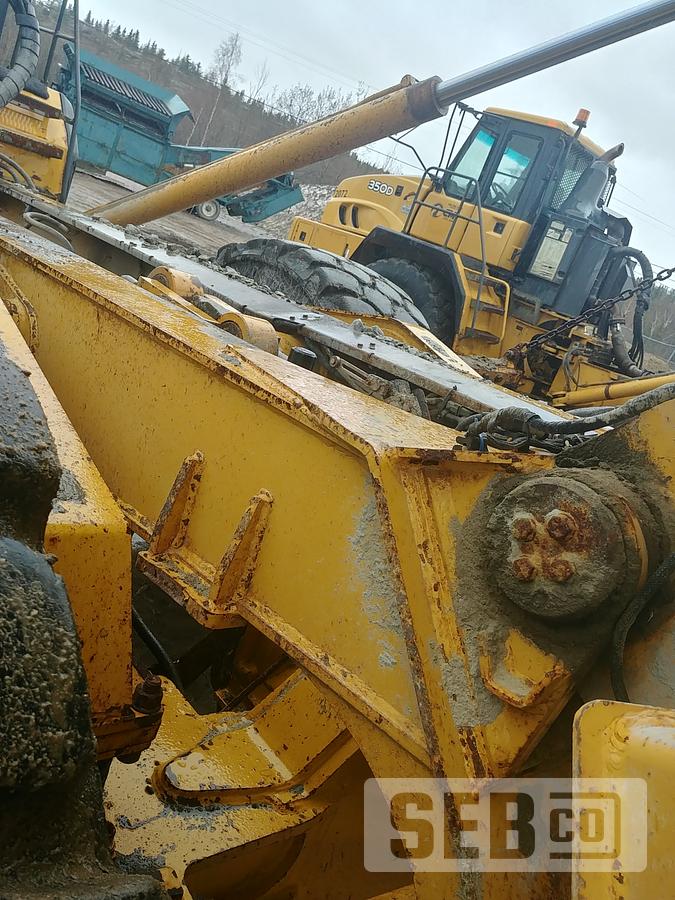 Used 2006 John Deere 350D