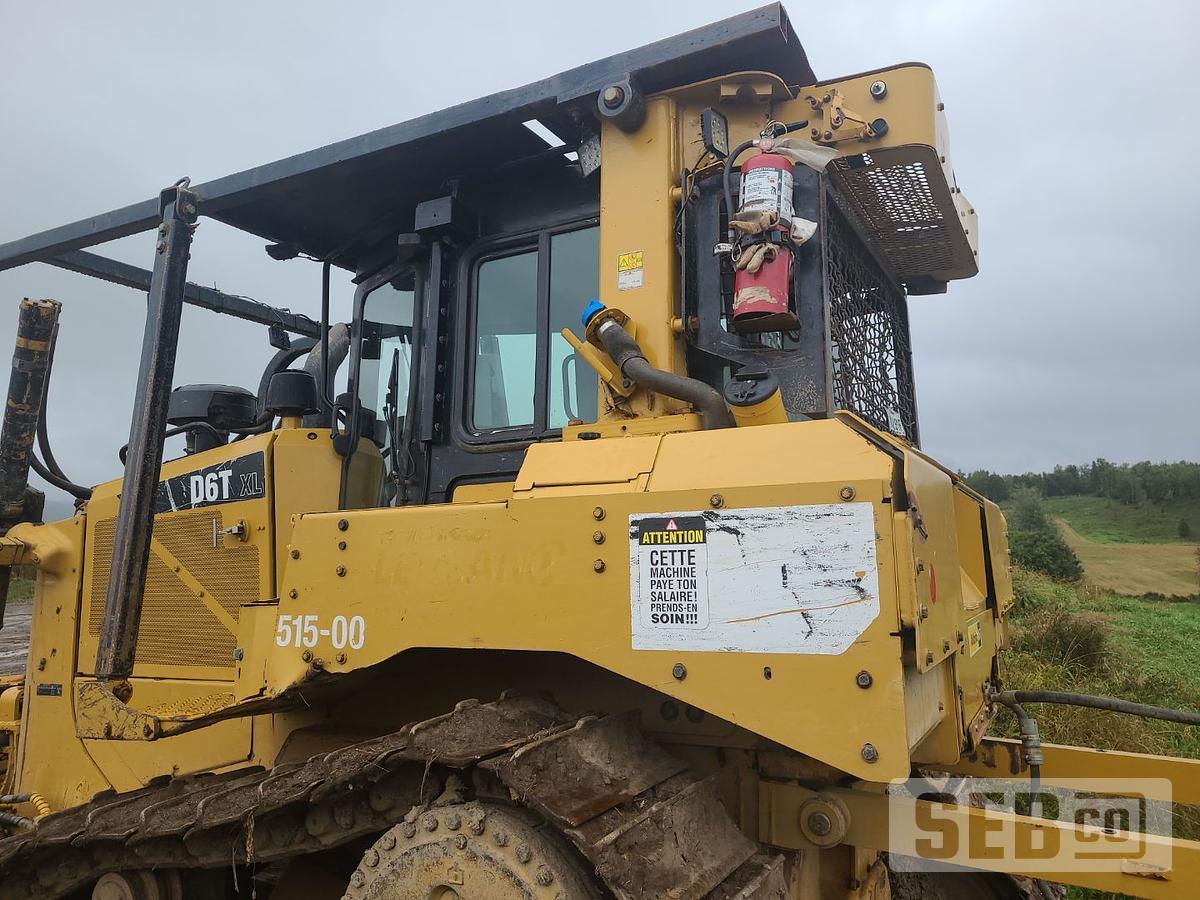 Used Caterpillar D6T