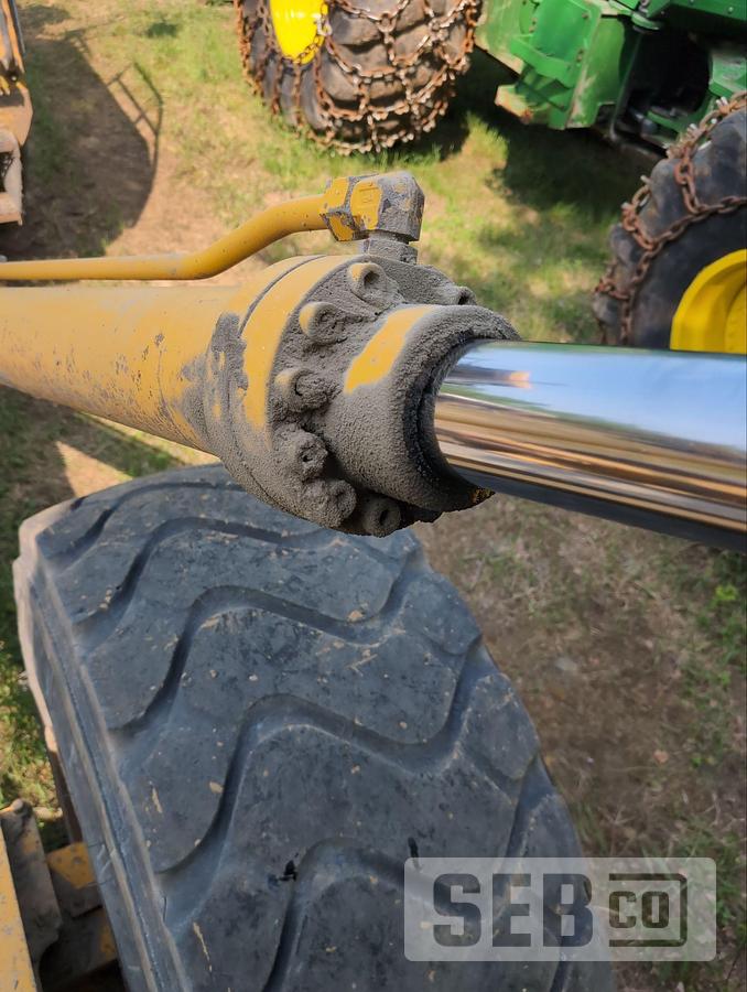 Used John Deere 350D 2004