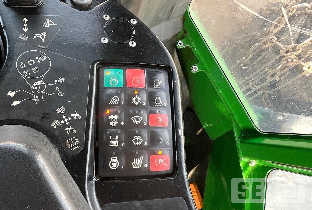 Used John Deere 848L