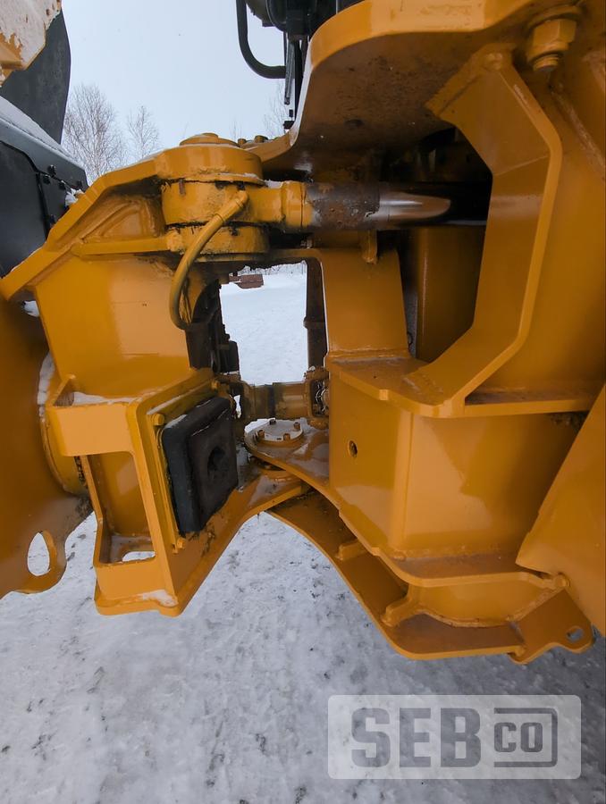 Used John Deere 300D