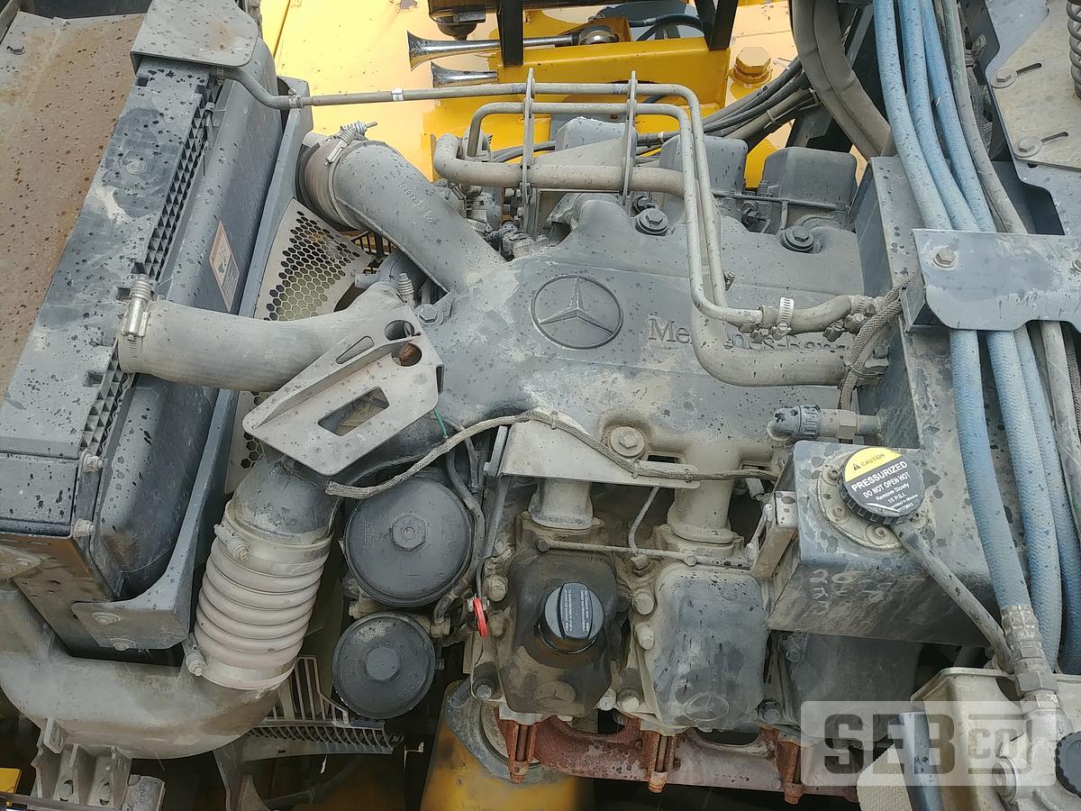 Used 2006 John Deere 350D