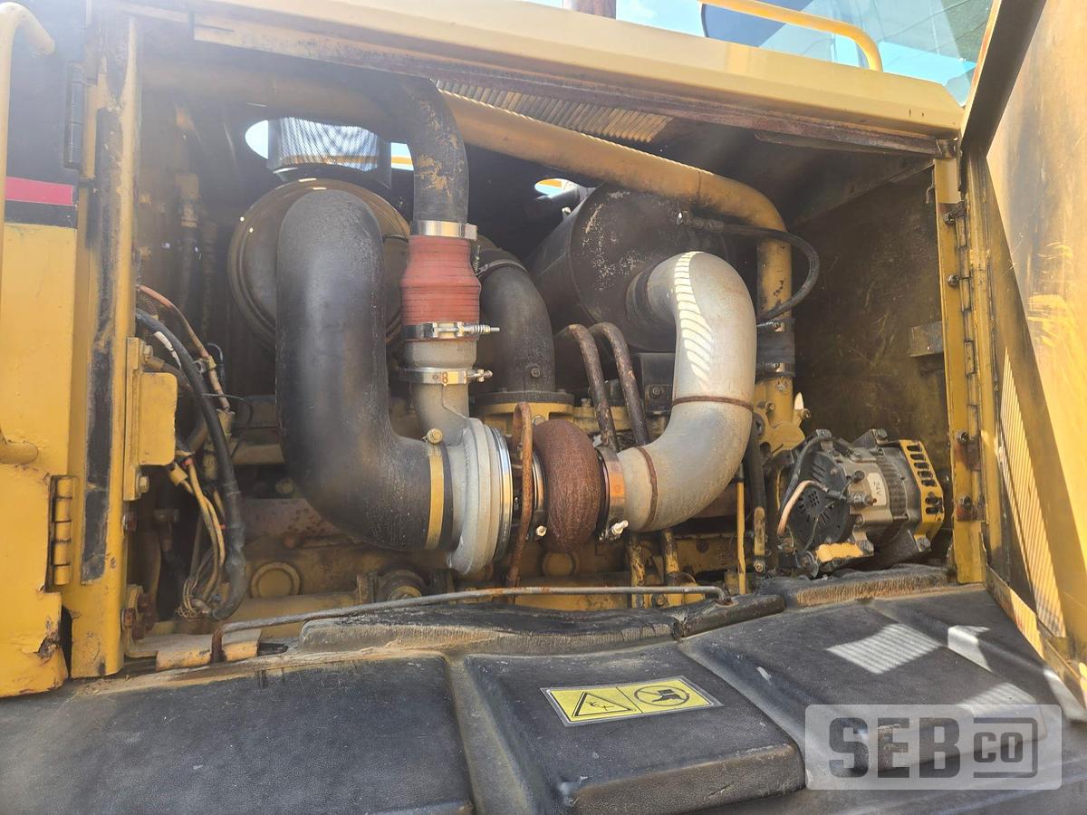 Used Caterpillar 14H 2005