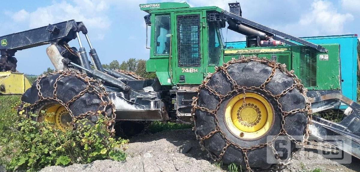 Used John Deere 748H 2013