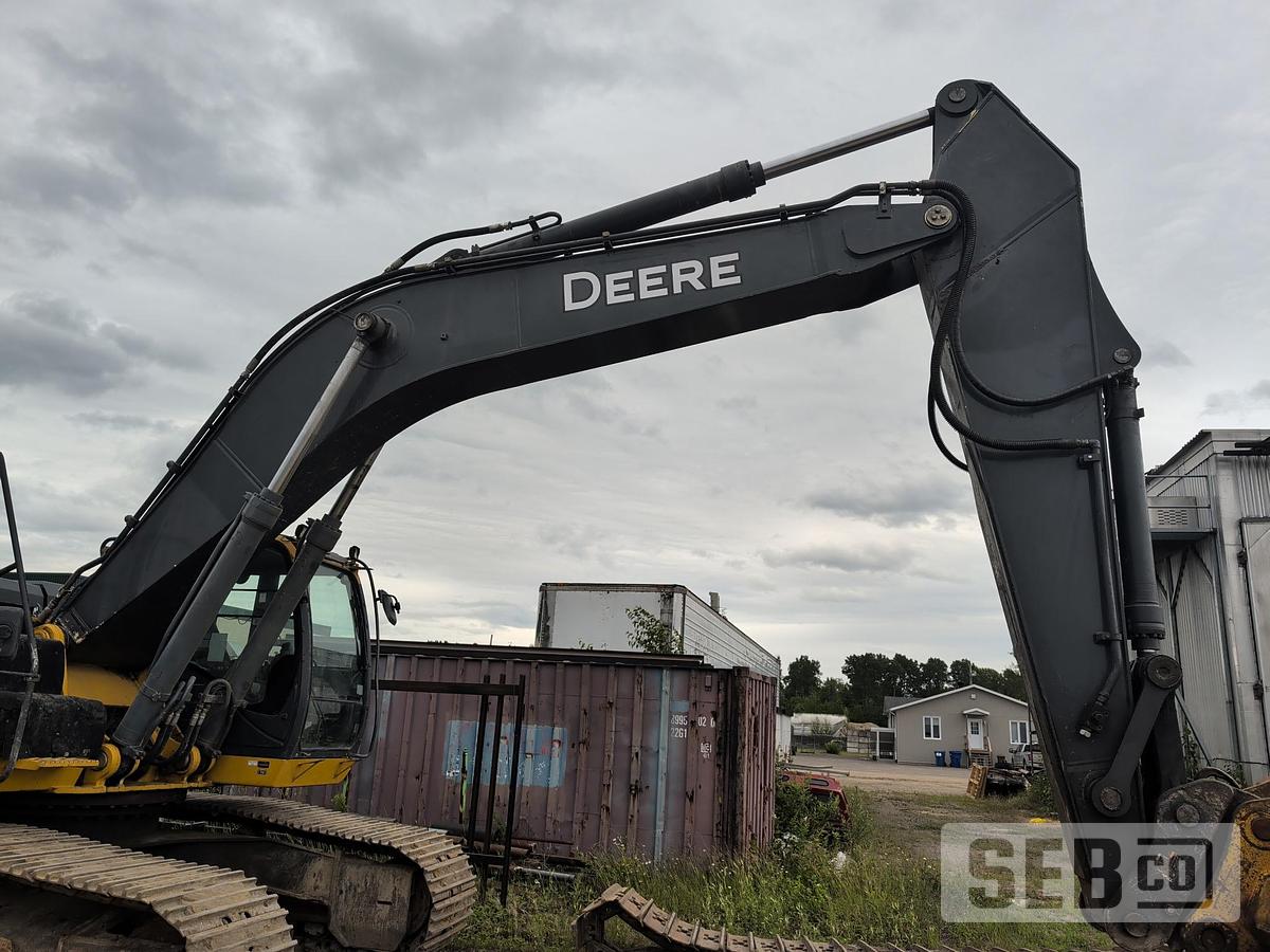 Used Deere 350GLC 2017