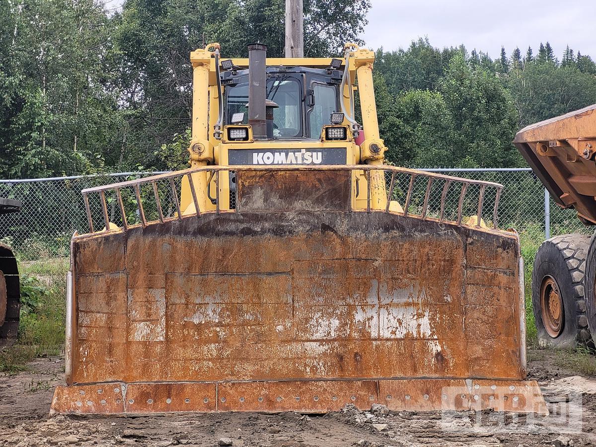 Used Komatsu D155
