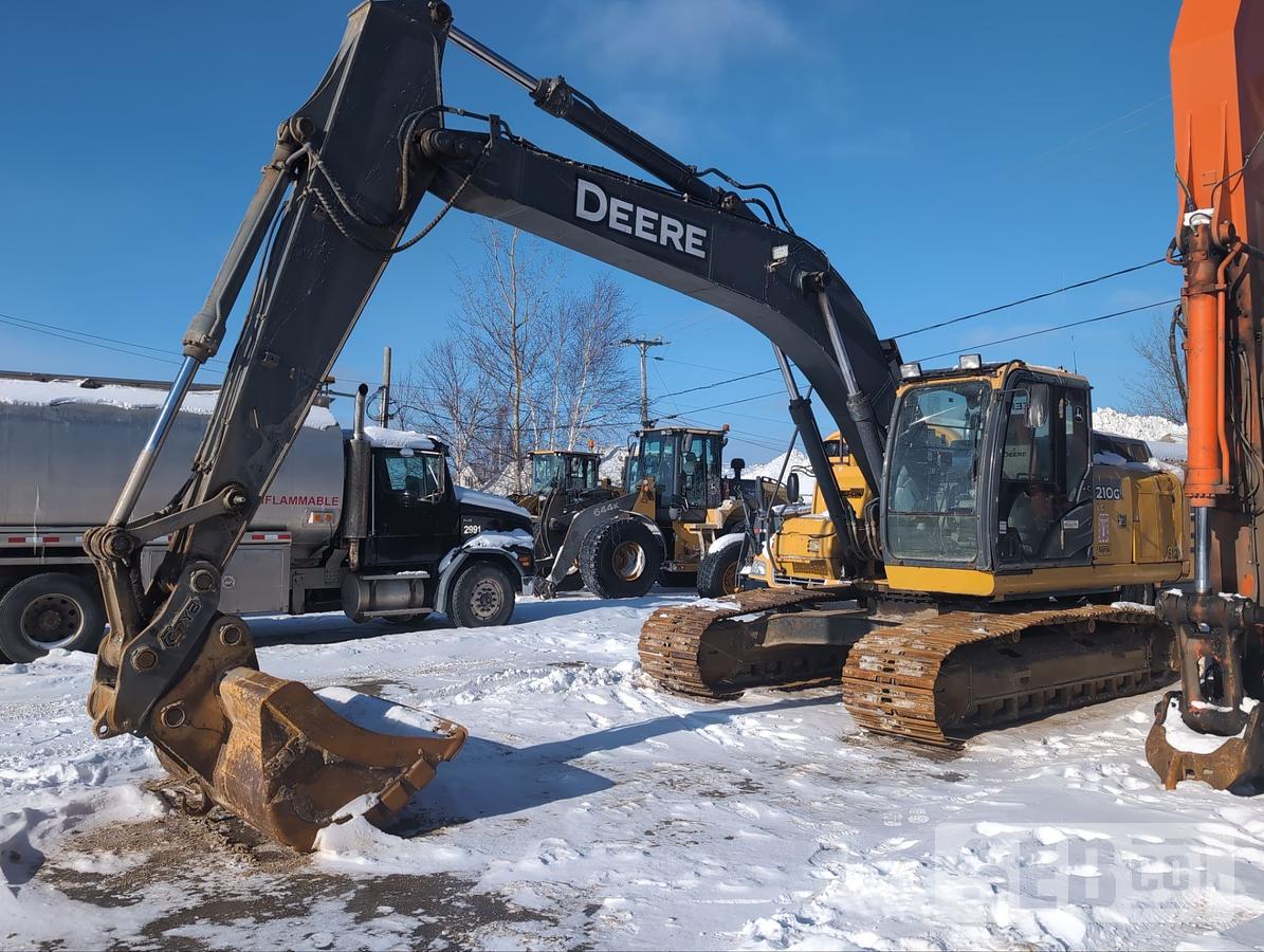 Used 210G John Deere 2012