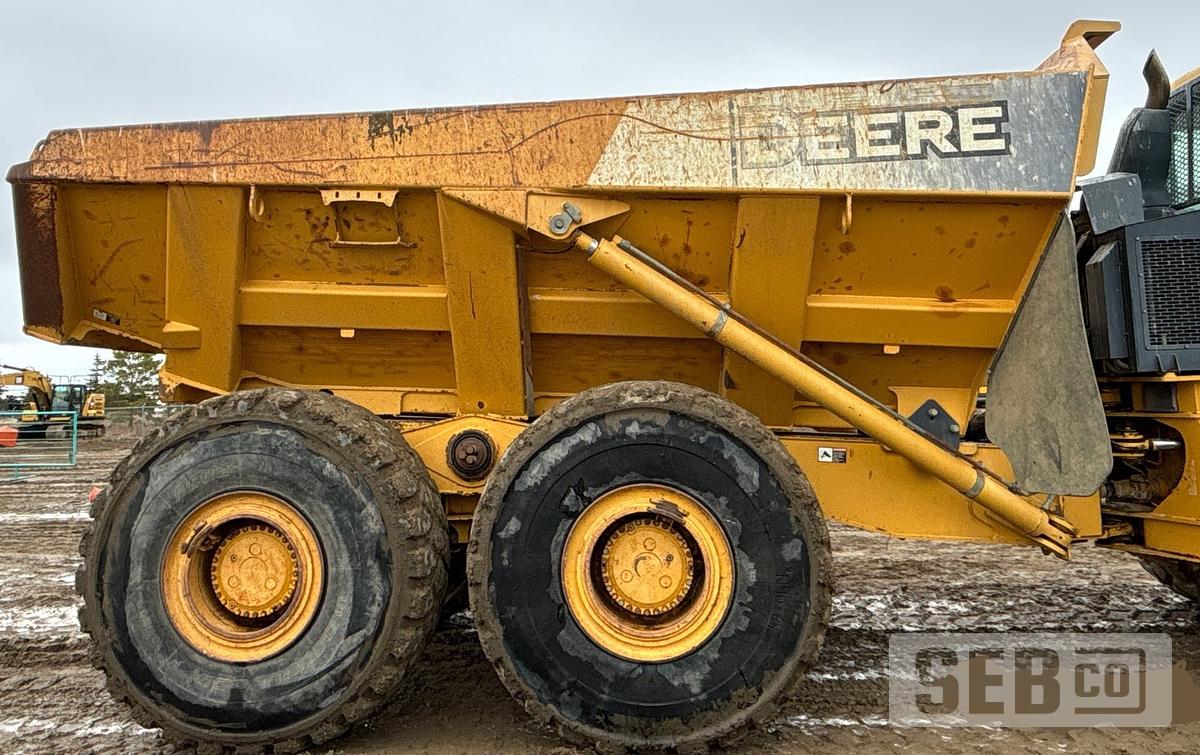 Used John Deere 400D 