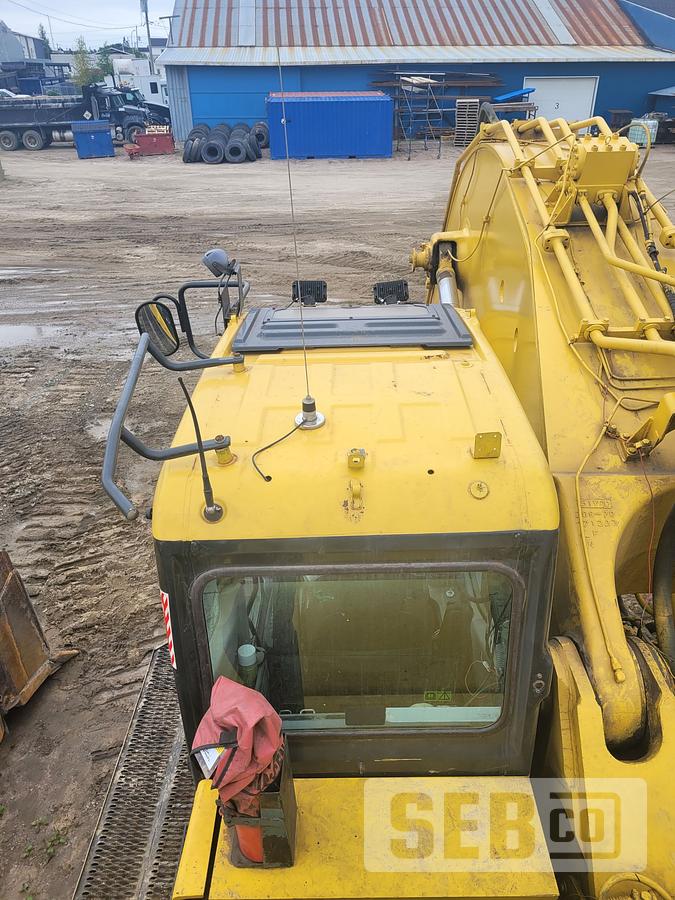 Used Komatsu PC750LC