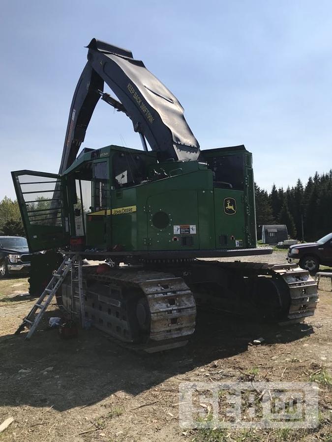Used John Deere 853MH 