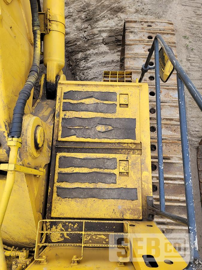 Used Komatsu PC750LC