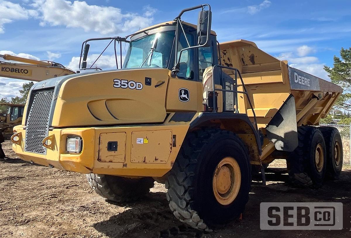 Used JOHN DEERE 350D 2006