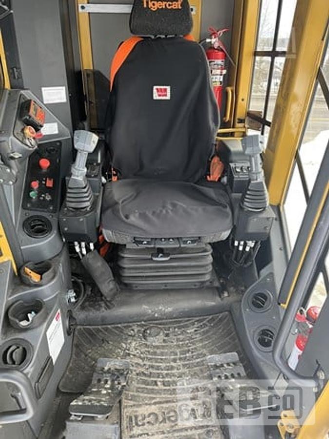 Used TIGERCAT X822E
