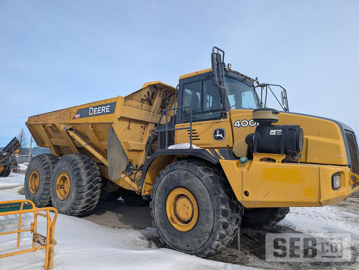 Used John Deere 400D