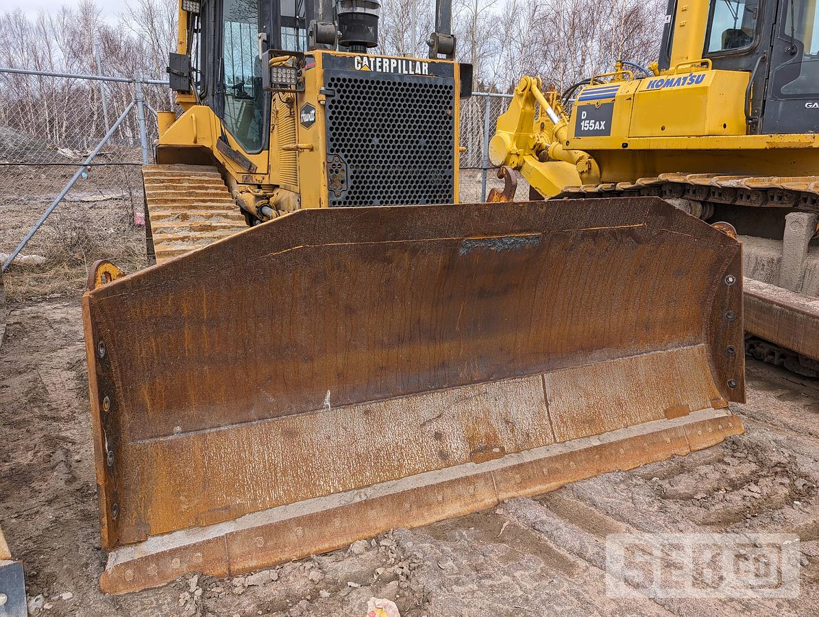 Used Caterpillar D6M 1998