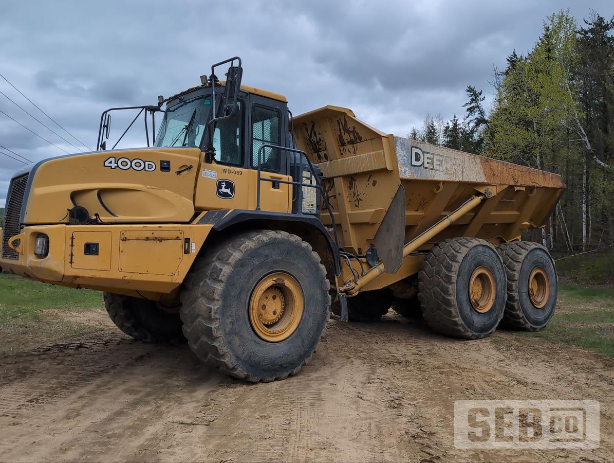 Used John Deere 400D