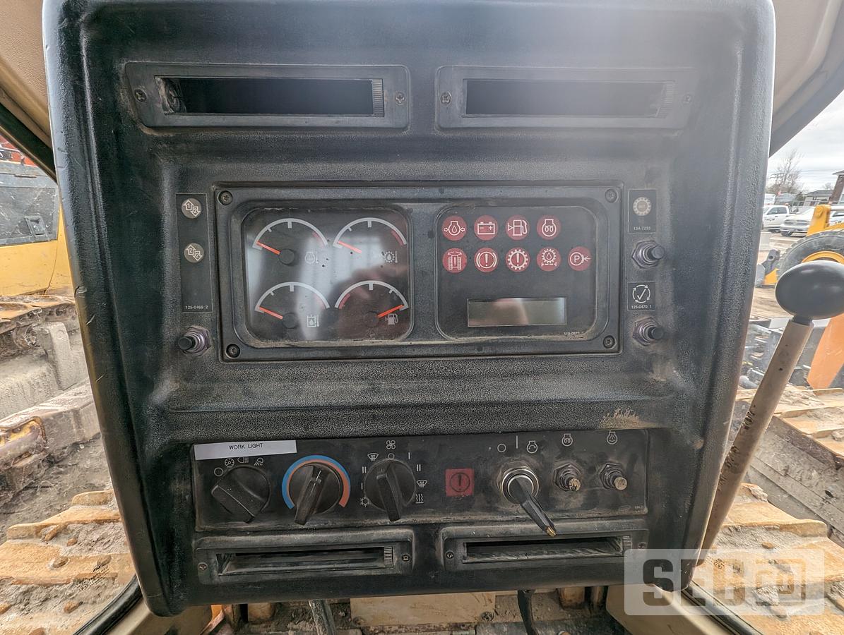 Used Caterpillar D6M 1998