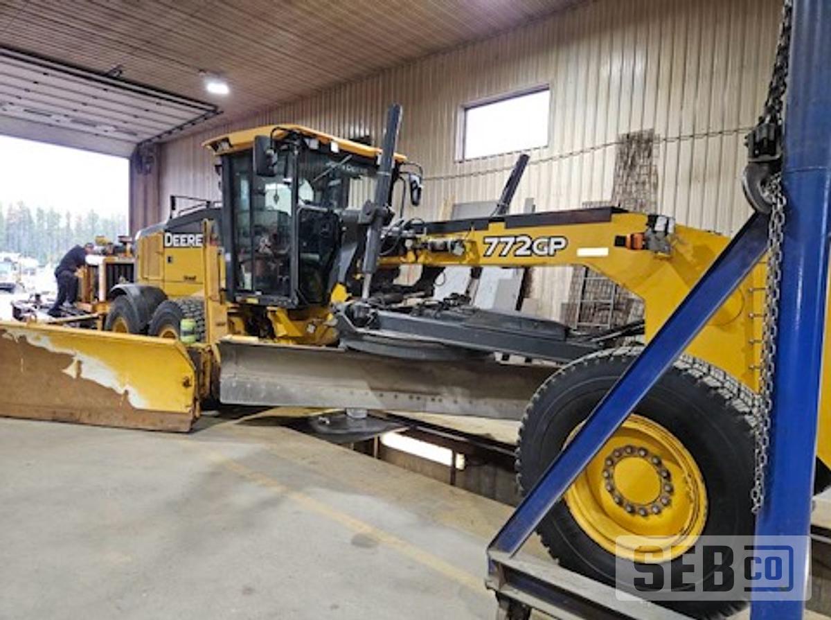 Used John Deere 772G 2018