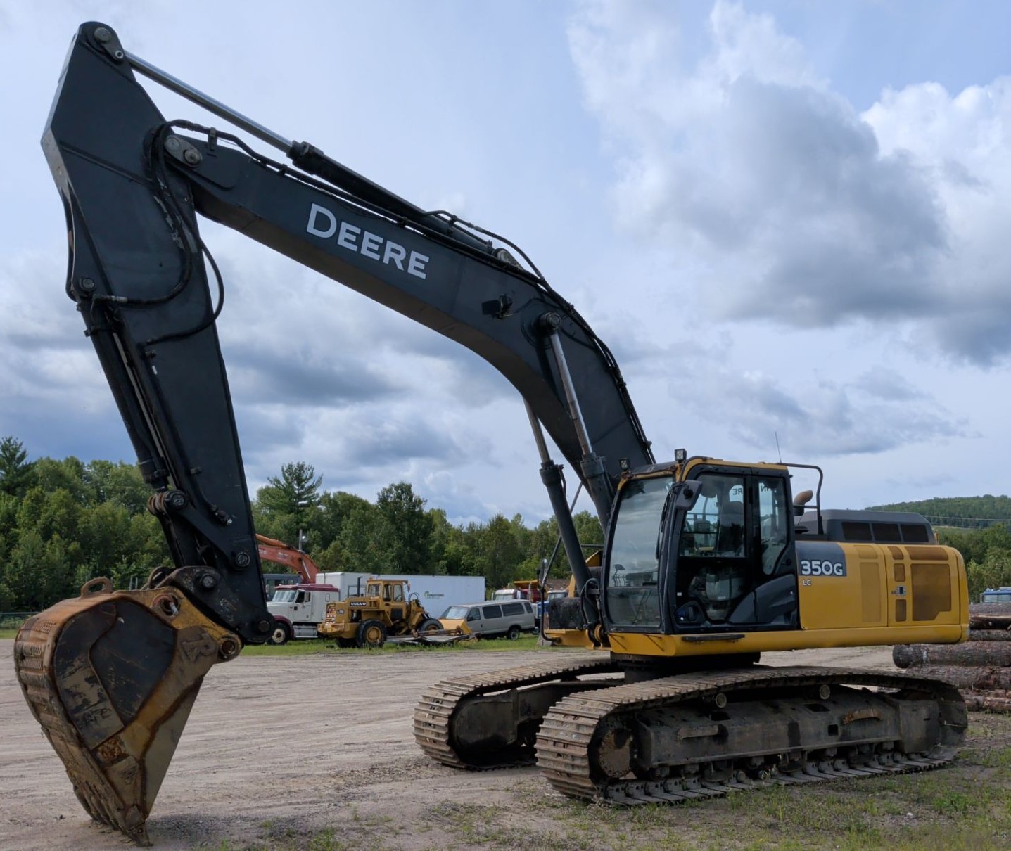 Used Deere 350GLC 2017