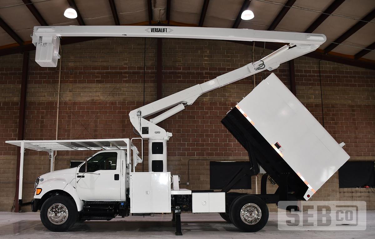 Used 2013 FORD F-750, 11' SOUTHCO FORESTRY BODY, VERSALIFT V0260REV-02