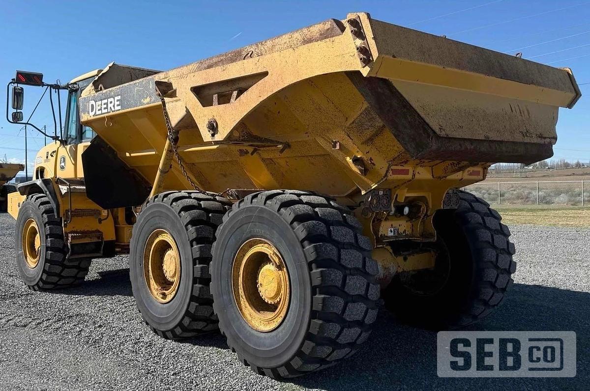 Used John Deere 300D 2013