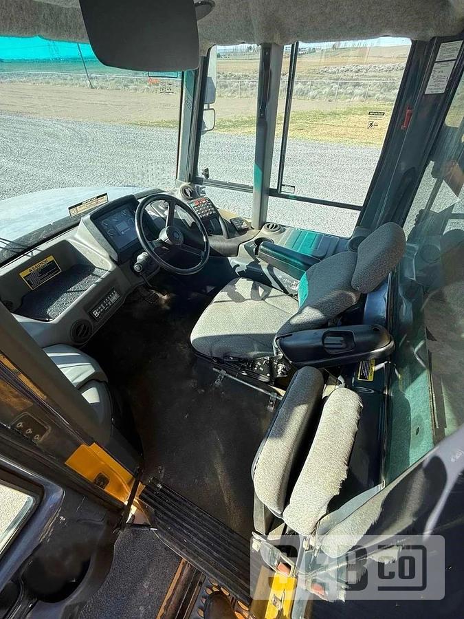 Used John Deere 300D 2013