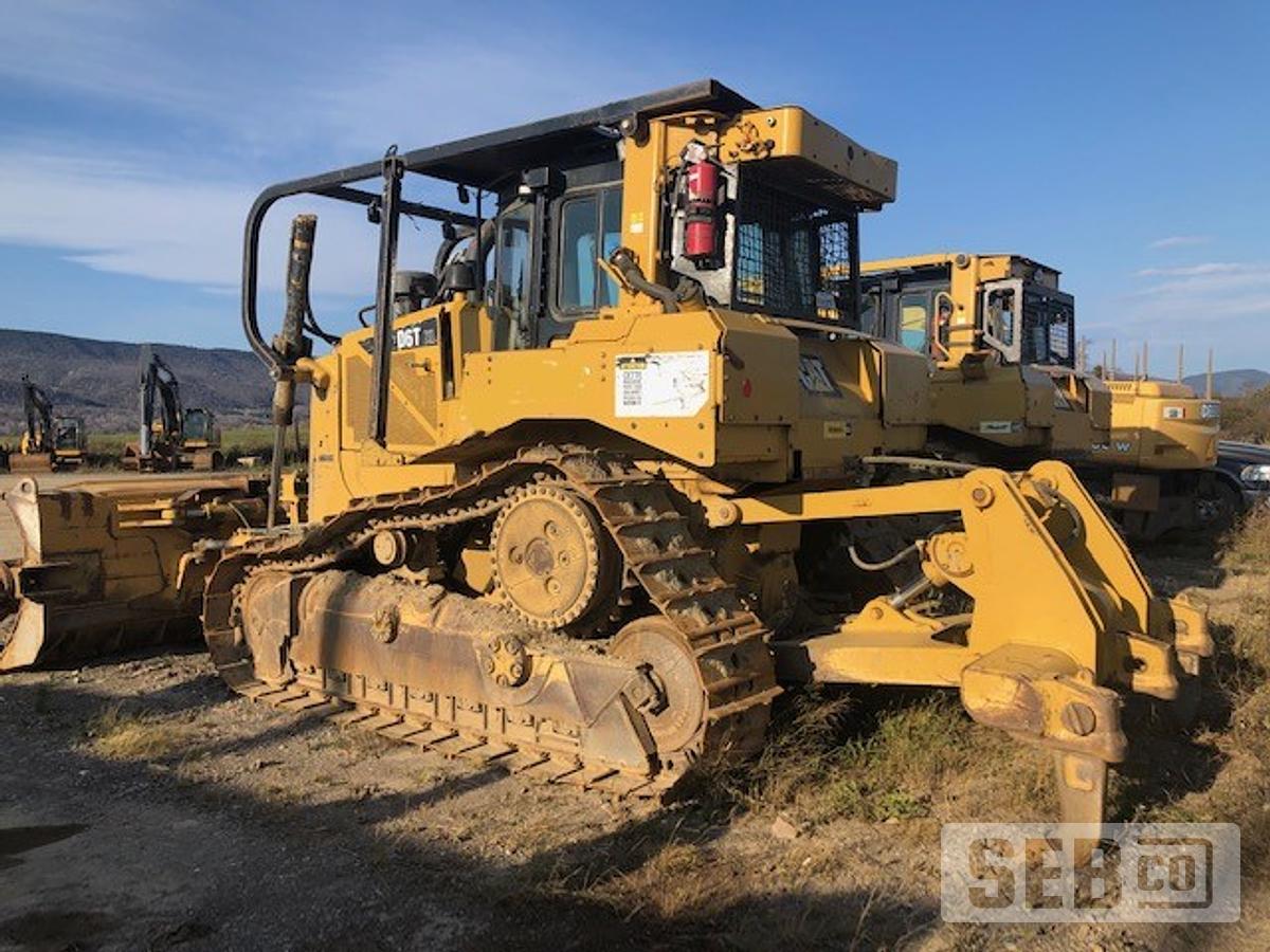 Used Caterpillar D6T 